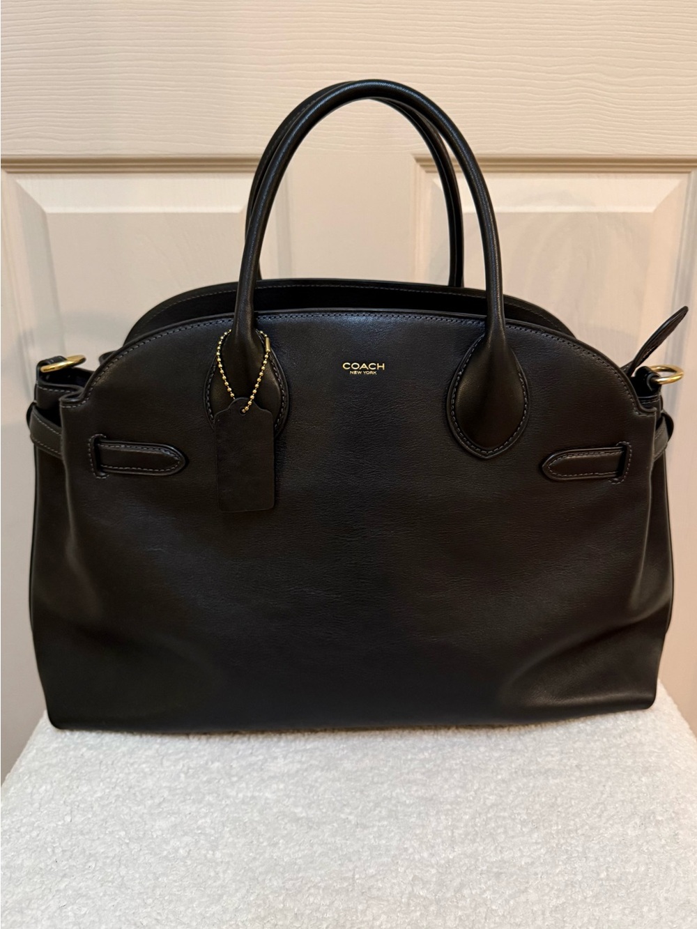 COACH Empire 40 - Picture 2 of 15
